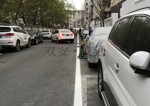 道路劃線(xiàn)